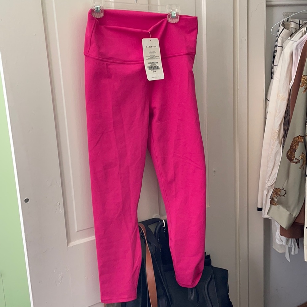 Fabletics pink leggings